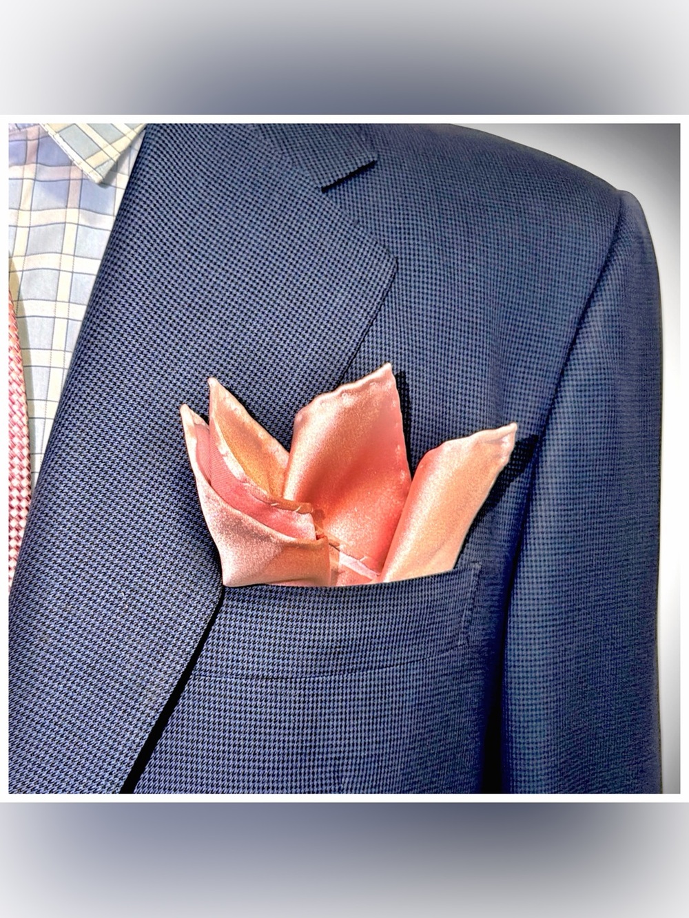 Bijan Men’s Navy Micro-Check Suit | Super 100’s Wool | Luxury Italian Tailoring - Picture 7 of 16
